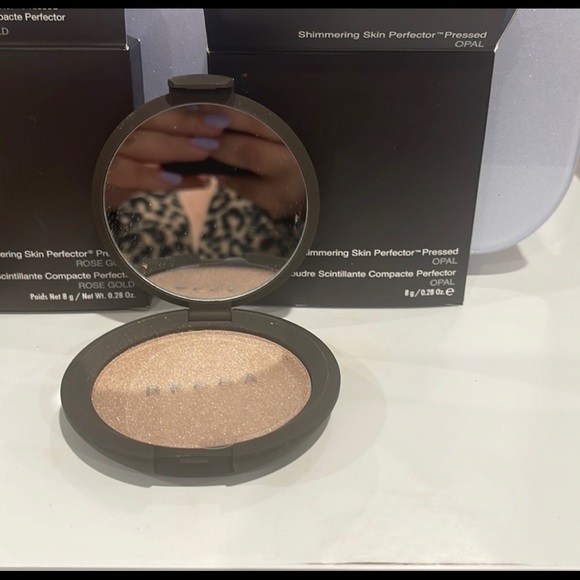 Becca Highlighter Opal new in box - Picture 2 of 2